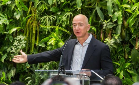Bezos: Ən yoxsullar üçün vergi sıfır olmalıdır