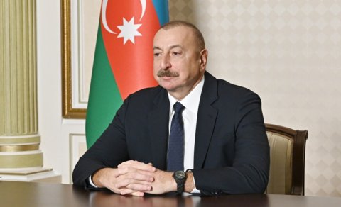 İlham Əliyev Xorvatiyanın milli bayramı münasibətilə Zoran Milanoviçi təbrik edib
