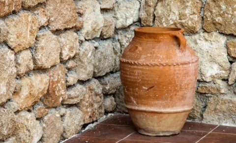 Çinin qədim məzarında 2300 illik pivə küpü tapıldı: İçmək olarmı?