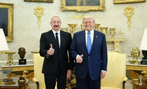 İlham Əliyev 907-ci düzəlişin istisnasının uzadılmasına görə Trampa təşəkkür etdi