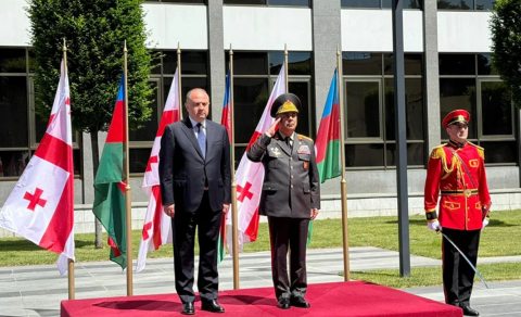 Azərbaycan və Gürcüstan müdafiə nazirləri görüşüb - FOTOLAR