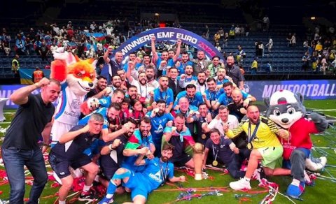 Avropa və dünya çempionu millimizlə qürur duyuruq!