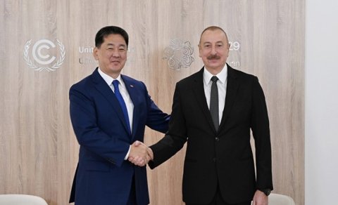 Monqolustan Prezidenti Azərbaycan liderini təbrik edib