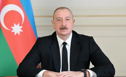 İlham Əliyev İsveç Kralını milli bayramları münasibətilə təbrik etdi