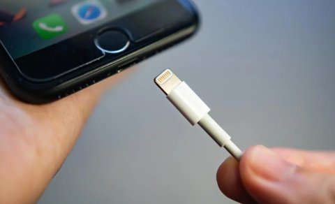 Smartfonun batareyasını aylar ərzində sıradan çıxarır - Şarj zamanı əsas səhv