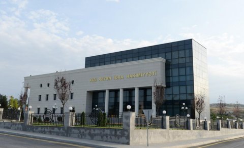 Xızı Rayon İcra Hakimiyyətinə məxsus avtomobil hərraca çıxarılır