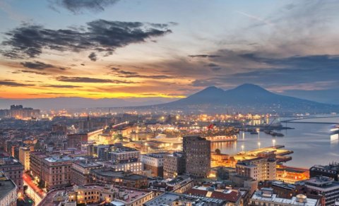 İtaliyada mədəni tələlər: Turistlərin ölkədə qətiyyən etməməli olduqları hərəkətlər