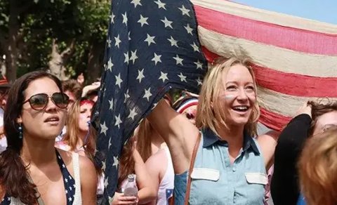 Amerikalılar öz rifah səviyyələrinin pisləşməsindən şikayətlənir