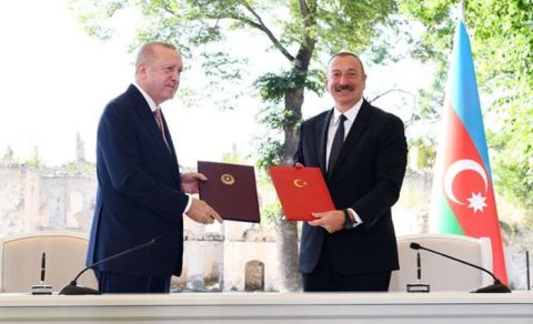 Deputat Şuşa Bəyannaməsinin tarixi əhəmiyyətindən DANIŞDI