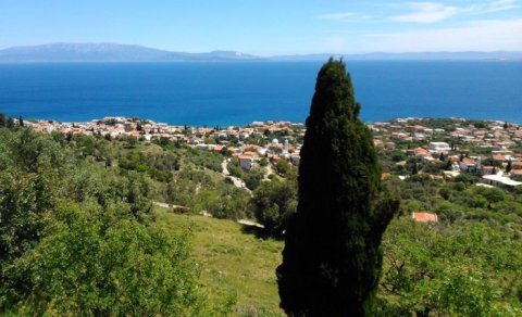 Aralıq dənizində turist izdihamından uzaq, heyrətamiz ada