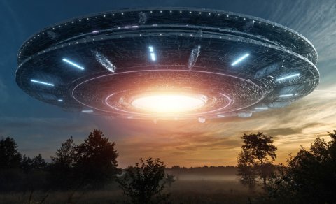 Alimlər: Yadplanetlilərin siqnalları çoxdan Yerə çatmış ola bilər