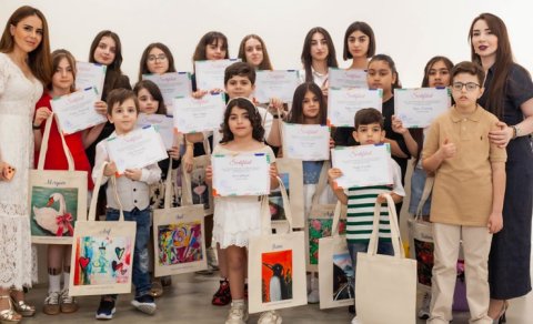 "İstedadın ilk addımları" sərgisi balaca rəssamların yaradıcılıq dünyasını təqdim etdi - FOTO