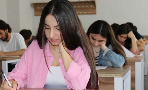 Ən yüksək bal toplayanlar arasında niyə oğlan yoxdur?