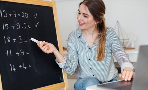 Bakıda müəllimlər nə qədər maaş alır?
