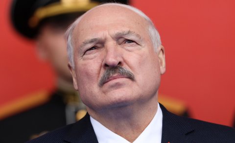 Lukaşenko: Belarus hər hansı aqressordan müdafiə üçün lazım olan bütün vasitələrə malikdir