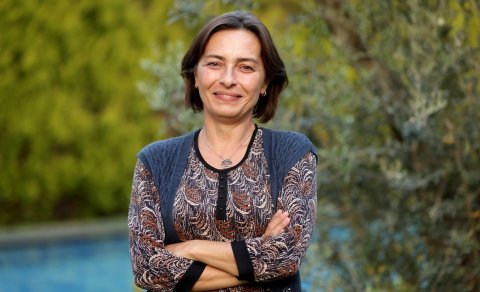 Ekranlara qayıdır