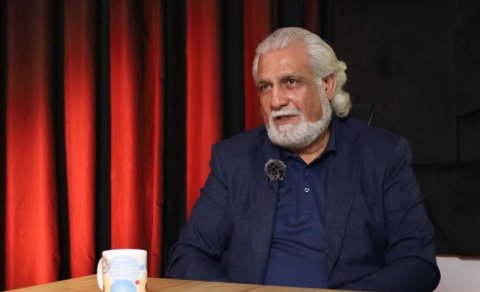 "Verilişlərdəki ekspertlər xalqın düşmənidir"