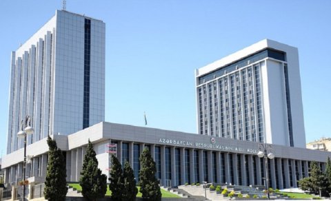 Milli Məclis 307 min manatlıq mətbəə və təsərrüfat malları alır