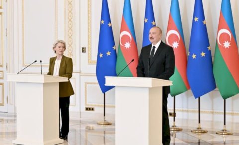 İlham Əliyev və Ursula Fon der Lyayen mətbuata bəyanatlarla çıxış ediblər - TAM MƏTN