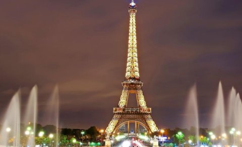Parisdə turistlərin ən çox yol verdiyi 5 səhv açıqlandı