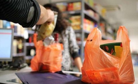 Marketlər paketlərin qiymətini ARTIRIB