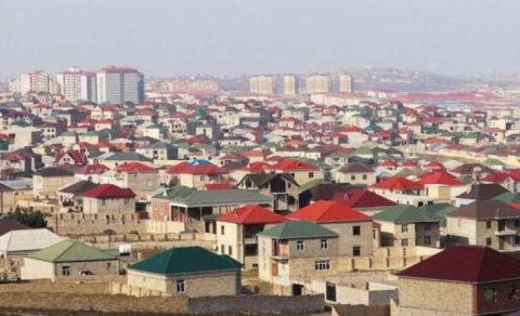 Rayonda ev tikmək Bakıdan niyə bahadır?