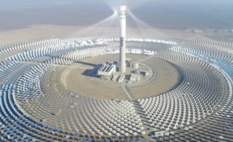 Çində Günəş elektrik stansiyası Günəş batdıqdan sonra daha 8 saat işləyir