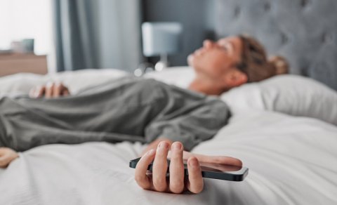 Psixoloq: Depressiya keçirən insanlar zövq almaq qabiliyyətini itirir