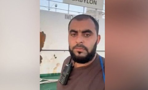 Daha bir gəmi hücuma məruz qaldı - Azərbaycanlılar xilas edildi
