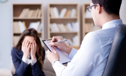 Psixoloq yanına gedənlərin nəzərinə &ndash; İcbari tibbi sığortaya salınır?