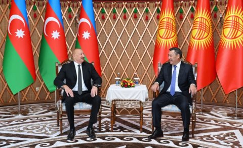 Azərbaycan və Qırğızıstan arasında müttəfiqlik münasibətləri haqqında Müqavilə imzalanıb