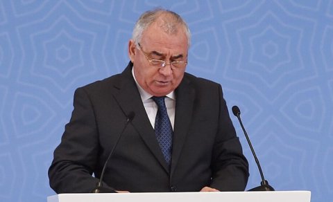 İcra başçısı özünə yeni köməkçi təyin etdi