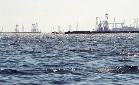 Xəzər dənizində iri külək elektrik stansiyaları tikiləcək