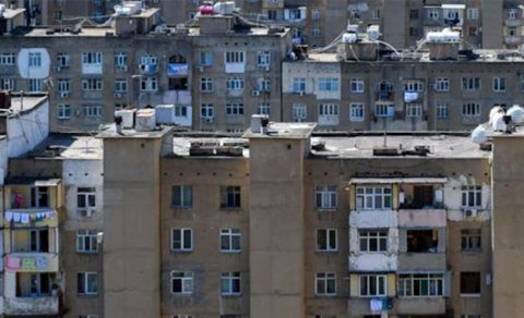 Azərbaycanda yaşayış evlərinin 65%-i 1946-1990-cı illərdə tikilib