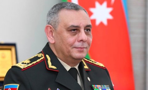 General rəisi vəzifəsindən azad etdi