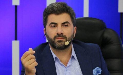 Sosioloq da aparıcıya etiraz etdi: &ldquo;Texnologiya kitabı əvəz edə bilməz&rdquo;