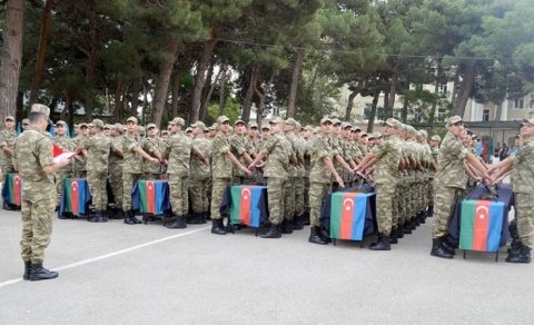 Hərbi xidmətin müddətinin azaldılması ilə bağlı AÇIQLAMA