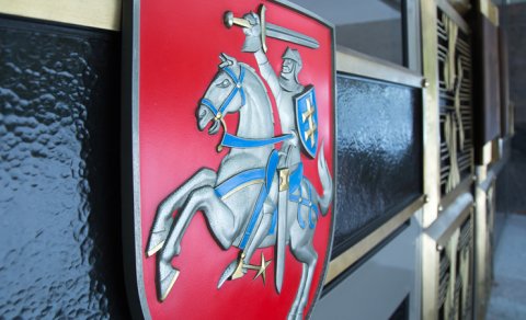Litva Rusiya və Belarus sərhədində 150 metrədək xəndəklər qazacaq