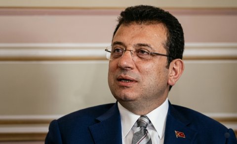 Əkrəm İmamoğlu CHP-dən istefa verdi