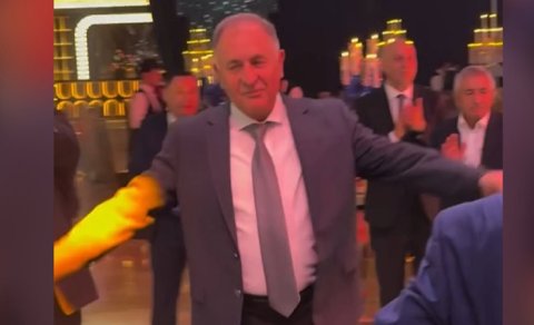 Generallar Şükür Həmidovun qızının toyunda rəqs etdilər - VİDEO