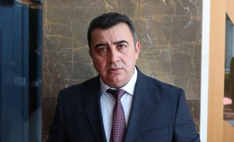 Ədalət İsmayılov vəfat etdi