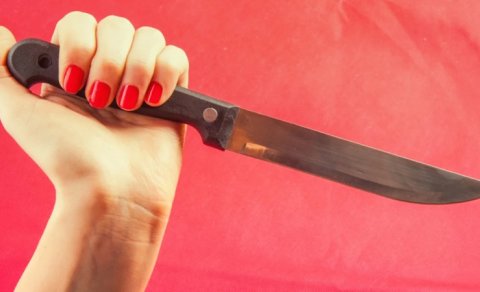Masazırda 48 yaşlı kişi qətlə yetirildi, arvadı tutuldu
