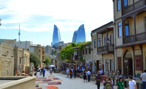 
İlham Əliyev turizmin inkişafı ilə bağlı yeni Dövlət Proqramını təsdiqləyib