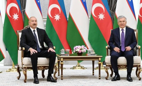 &ldquo;Əbədi dostluq&rdquo;dan Türk birliyinə açılan pəncərə