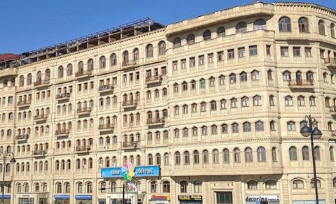Mərkəzi Bank &ldquo;Amay TM&rdquo;dəki 260 m&sup2; sahəsi olan əmlakını 190 minə satıb