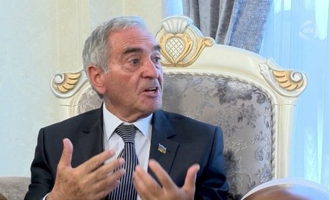 &ldquo;Bütün yayı qocalarla parkda nərd oynadım&rdquo; &ndash; 87 yaşlı aktyor