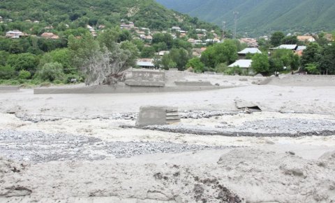 Nepaldakı dəhşətli sel Azərbaycanda da baş verə bilərmi?