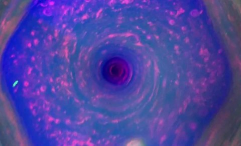 Saturnla bağlı təəccüblü kəşf: Tam 167 min kilometr