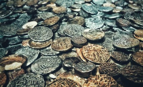 Təxminən bir əsrlik sikkə sərvət dəyərindədir: Onu necə tanımaq olar?
