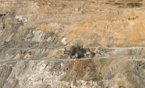 
"AzerGold" Söyüdlü qızıl yatağında ilk qazma-partlayış əməliyyatını həyata keçirdi - FOTO/VİDEO